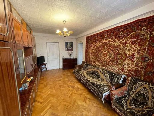 Продажа 2 кімнатної квартири на Берестейский проспект 9