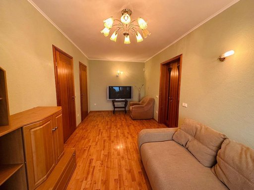Продажа 3 кімнатної квартири на улица Генерала Геннадия Воробьёва 3