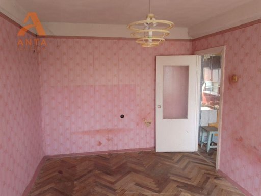 Продажа 3 кімнатної квартири на Салютний провулок 12-А