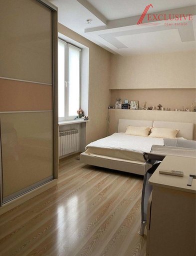 Продажа 2 кімнатної квартири на улица Академика Ефремова 13