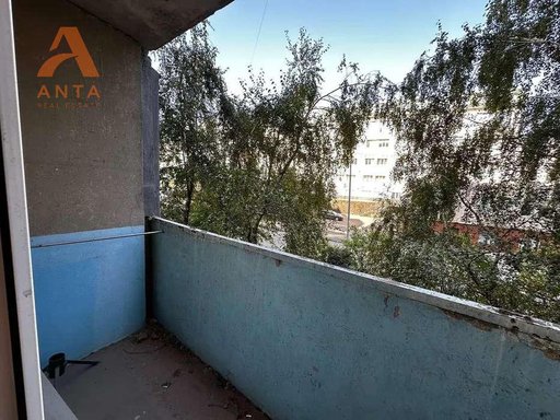 Продажа 1 кімнатної квартири на Набережно-Хрещатицька вулиця 9