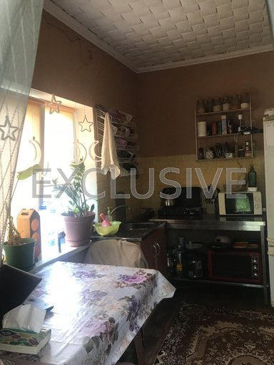 Продажа 3 кімнатного будинку по Поліський провулок 11