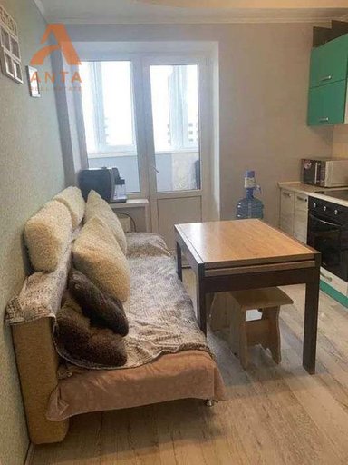 Продажа 1 кімнатної квартири на улица Зои Гайдай 4