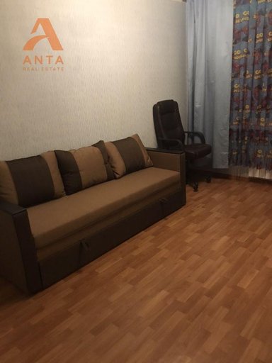 Продажа 3 кімнатної квартири на бульвар Марії Приймаченко 2