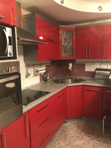 Продажа 3 кімнатної квартири на вулиця Олексія Береста 5