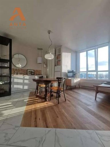 Продажа 2 кімнатної квартири на Ясна вулиця 16