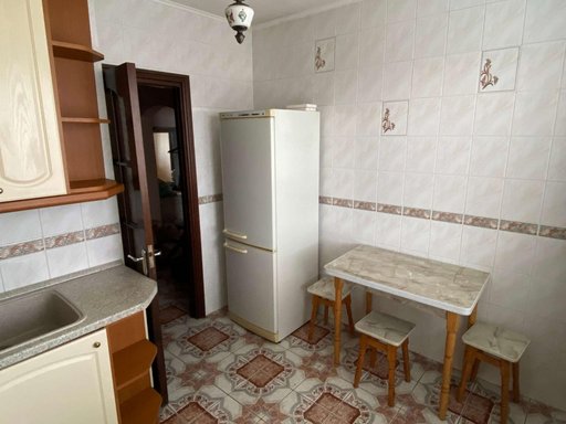 Продажа 2 кімнатної квартири на улица Кропивницкого 4