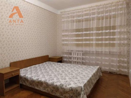 Продажа 2 кімнатної квартири на Закарпатська вулиця 22-А