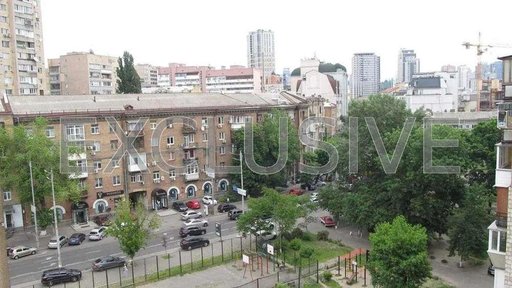 Продажа 1 кімнатної квартири на вулиця Григорія Гуляницького 53
