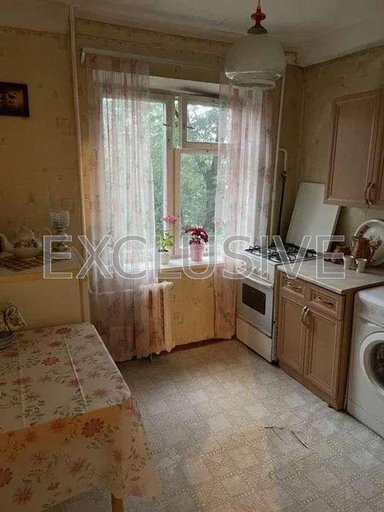 Продажа 2 кімнатної квартири на Молочанський провулок 5