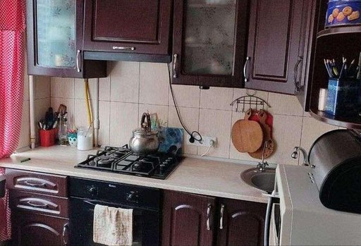 Продажа 3 кімнатної квартири на улица Андрея Аболмасова 5