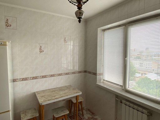 Продажа 2 кімнатної квартири на улица Кропивницкого 4