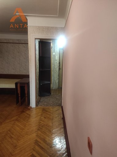 Продажа 1 кімнатної квартири на Кирилівська вулиця 154