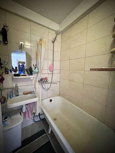 Продажа 2 кімнатної квартири на вулиця Адама Міцкевича 5