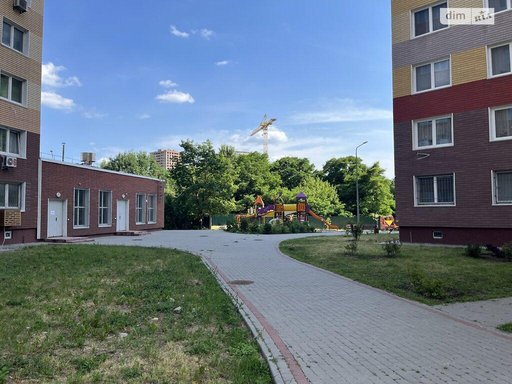 Продажа 1 кімнатної квартири на Планерна вулиця 25