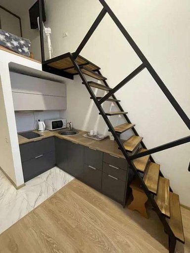 Продажа 2 кімнатної квартири на улица Олега Мудрака 36