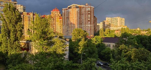 Продажа 3 кімнатної квартири на улица Уинстона Черчилля 63