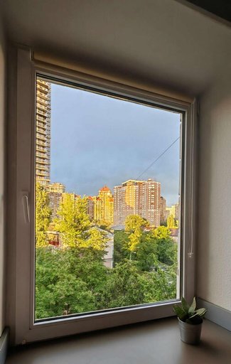 Продажа 3 кімнатної квартири на улица Уинстона Черчилля 63