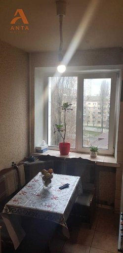 Продажа 3 кімнатної квартири на вулиця Вʼячеслава Чорновола 20