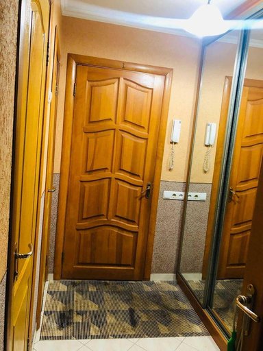 Продажа 1 кімнатної квартири на Локомотивна вулиця 3