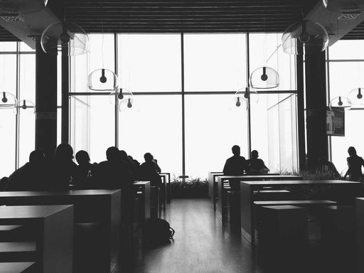 Оренда 5 кімнатного будинку по Альпійська вулиця 57