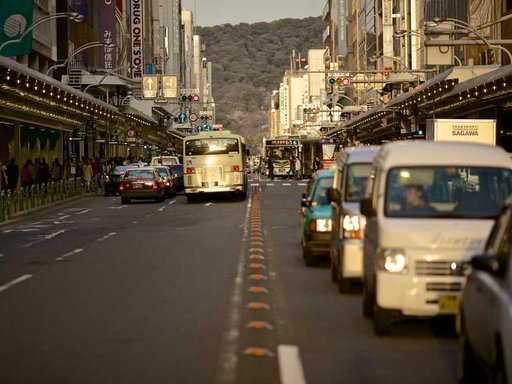 Оренда 2 кімнатного будинку по вулиця Хрещатик 18/2