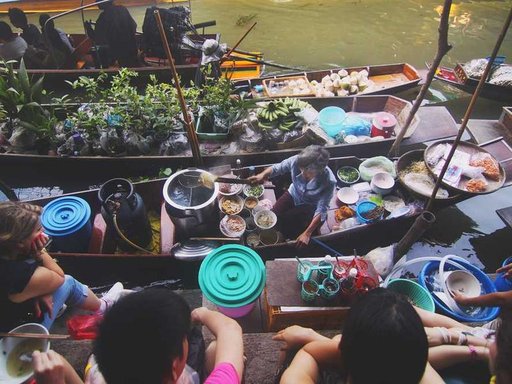 Оренда 2 кімнатного будинку по Сирецько-Садова вулиця 75