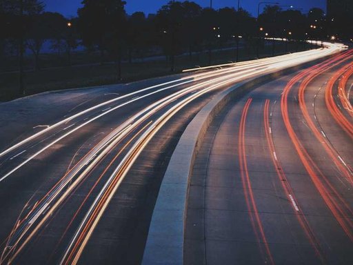 Продажа студії на проспект Академіка Глушкова 30