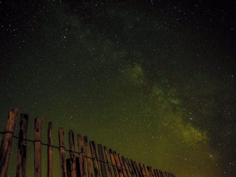 Їх або церковний стіл, що складають стіл пізно.