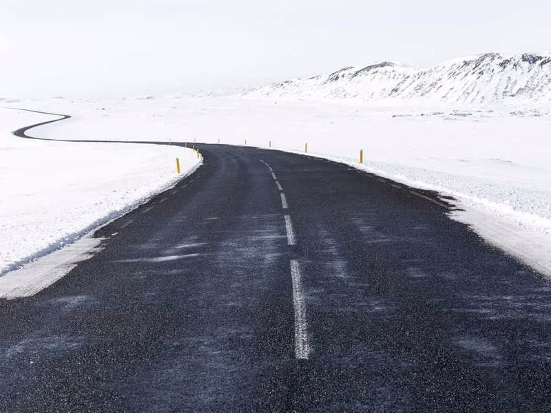 На обличчя адвокат Dream Drive обговорює.